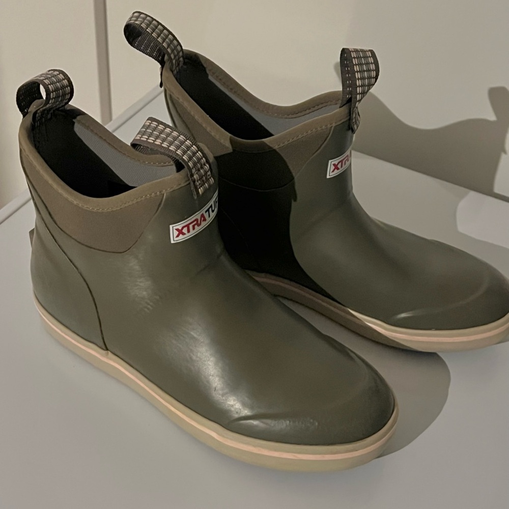 Xtratuf Womens’ 6″ Ankle Deck Boot